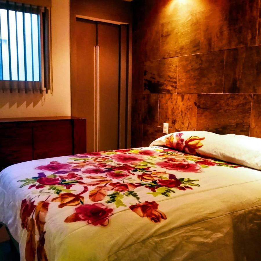 Pule Pule Hostal Boutique กัวดาลาฮารา ภายนอก รูปภาพ