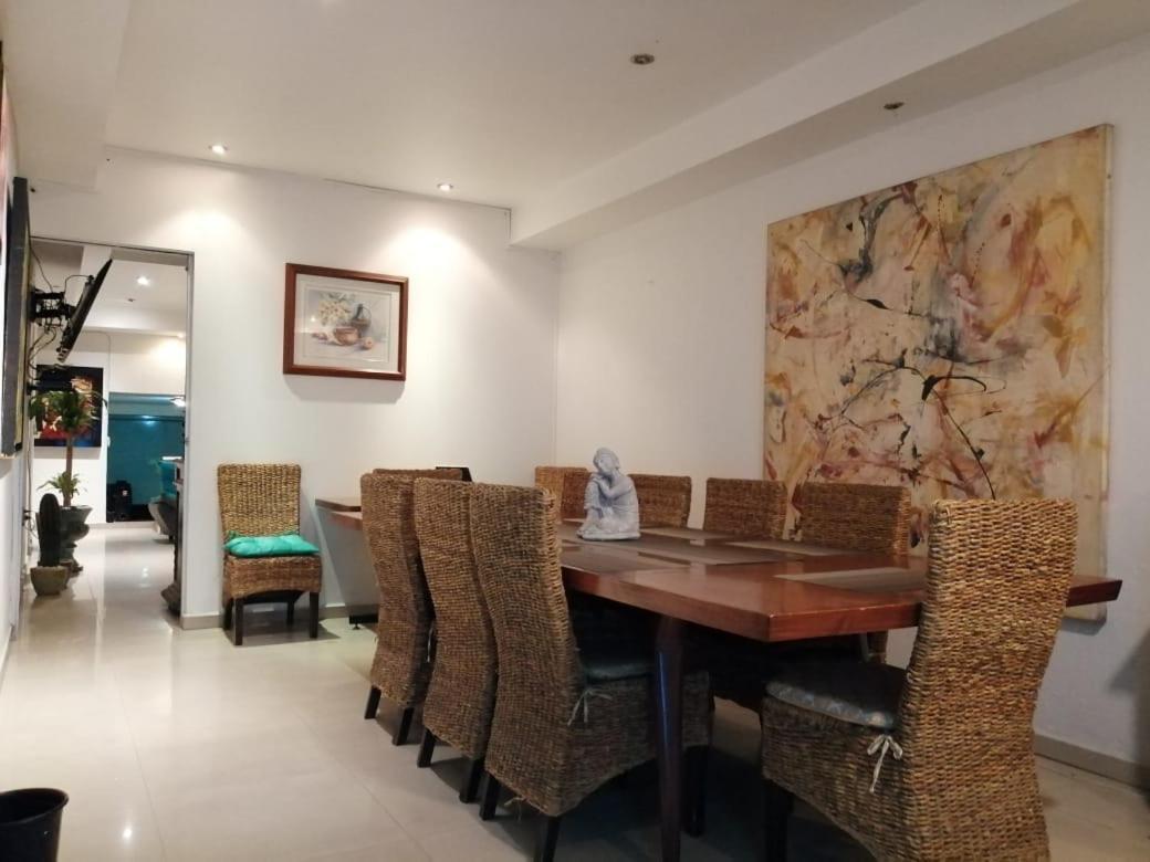 Pule Pule Hostal Boutique กัวดาลาฮารา ภายนอก รูปภาพ