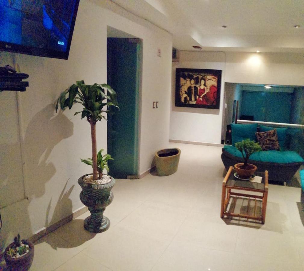 Pule Pule Hostal Boutique กัวดาลาฮารา ภายนอก รูปภาพ