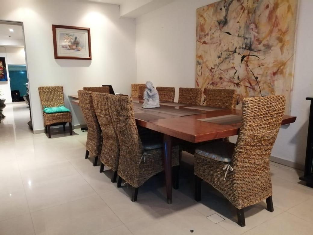 Pule Pule Hostal Boutique กัวดาลาฮารา ภายนอก รูปภาพ